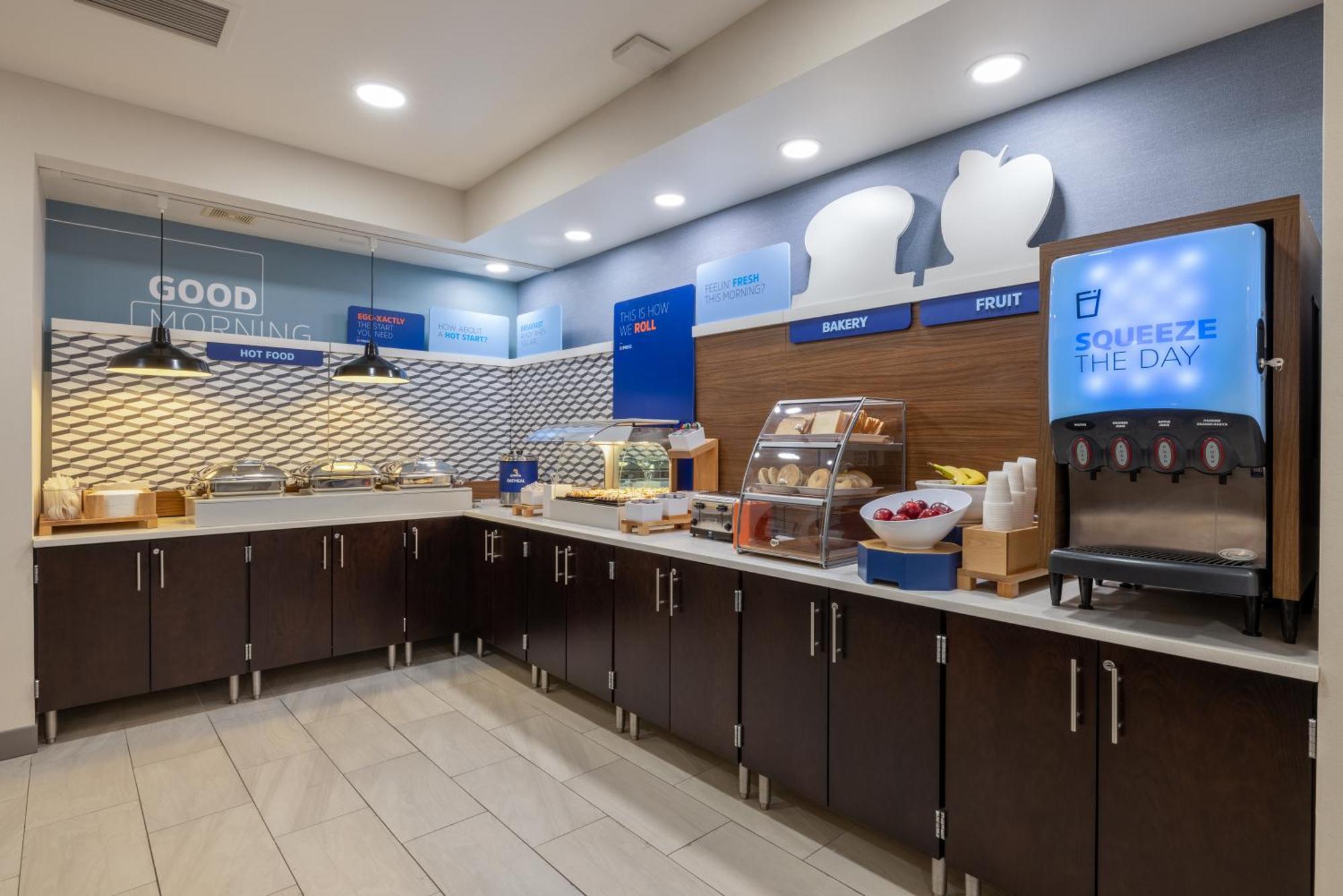 Holiday Inn Express Rochester South - Mayo Area By Ihg Экстерьер фото